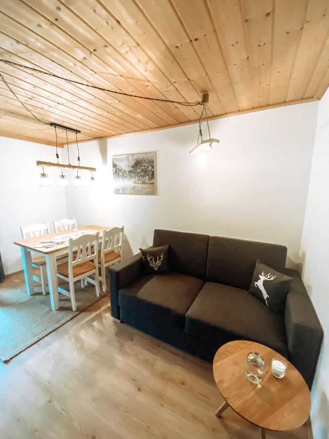 Alpenappartements Schwalbennestl Mittenwald Exterior photo