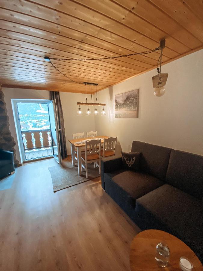 Alpenappartements Schwalbennestl Mittenwald Exterior photo