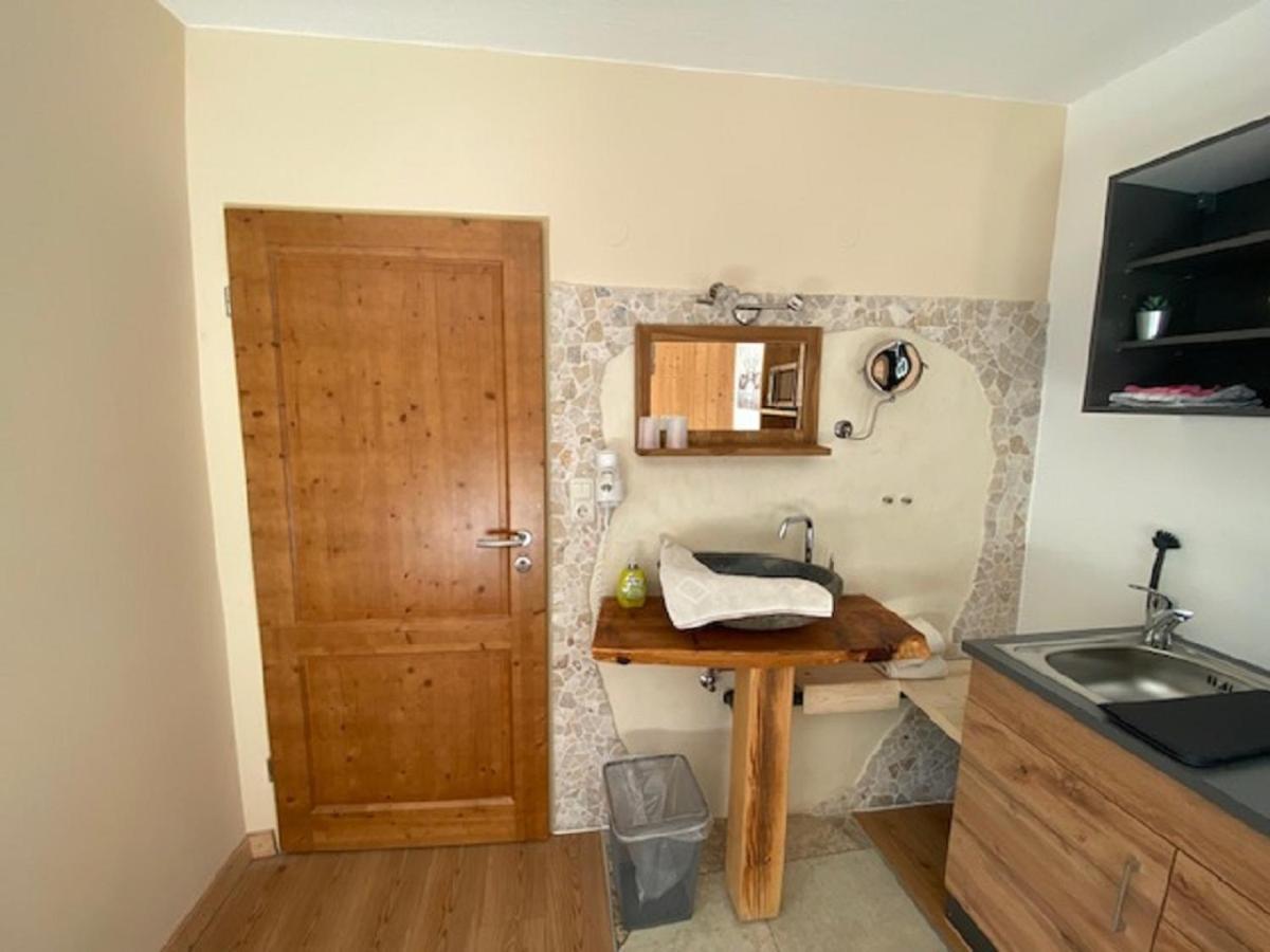 Alpenappartements Schwalbennestl Mittenwald Exterior photo