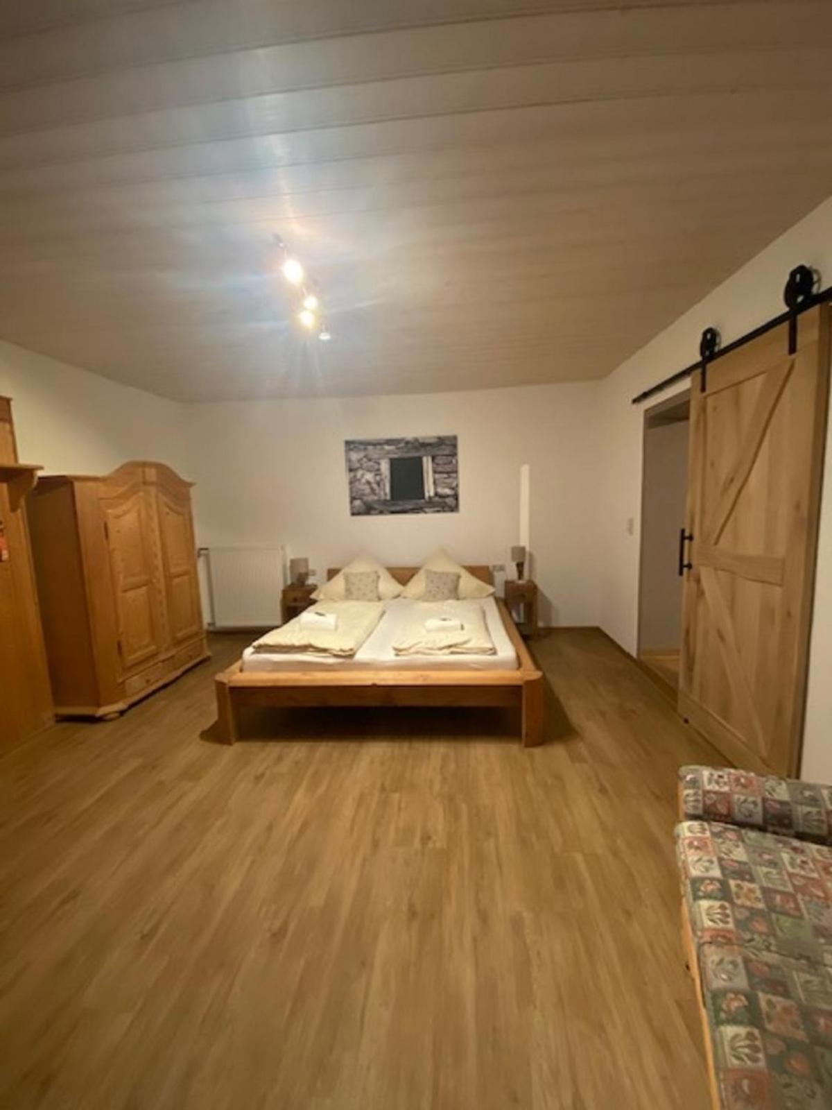 Alpenappartements Schwalbennestl Mittenwald Exterior photo